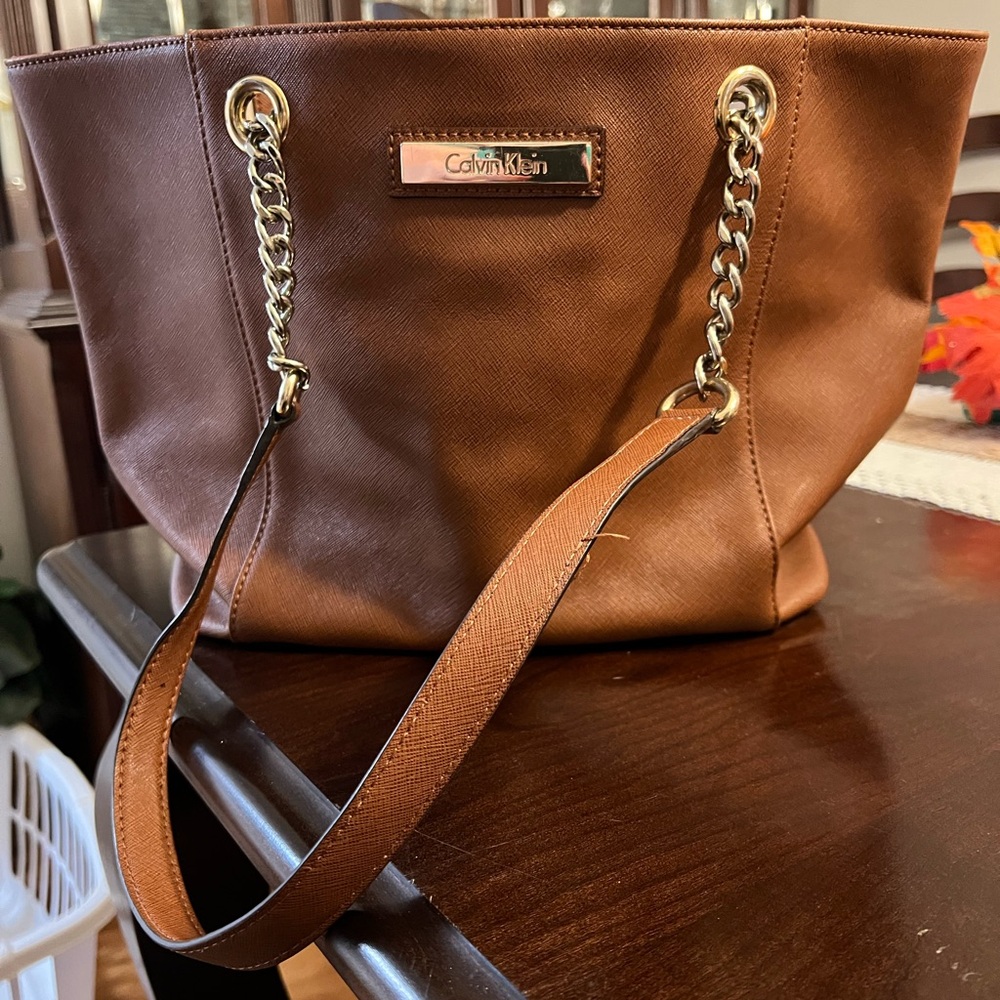 Calvin Klein Large Saffiano Shoulder Bag / Tote In Camel Pre Owned